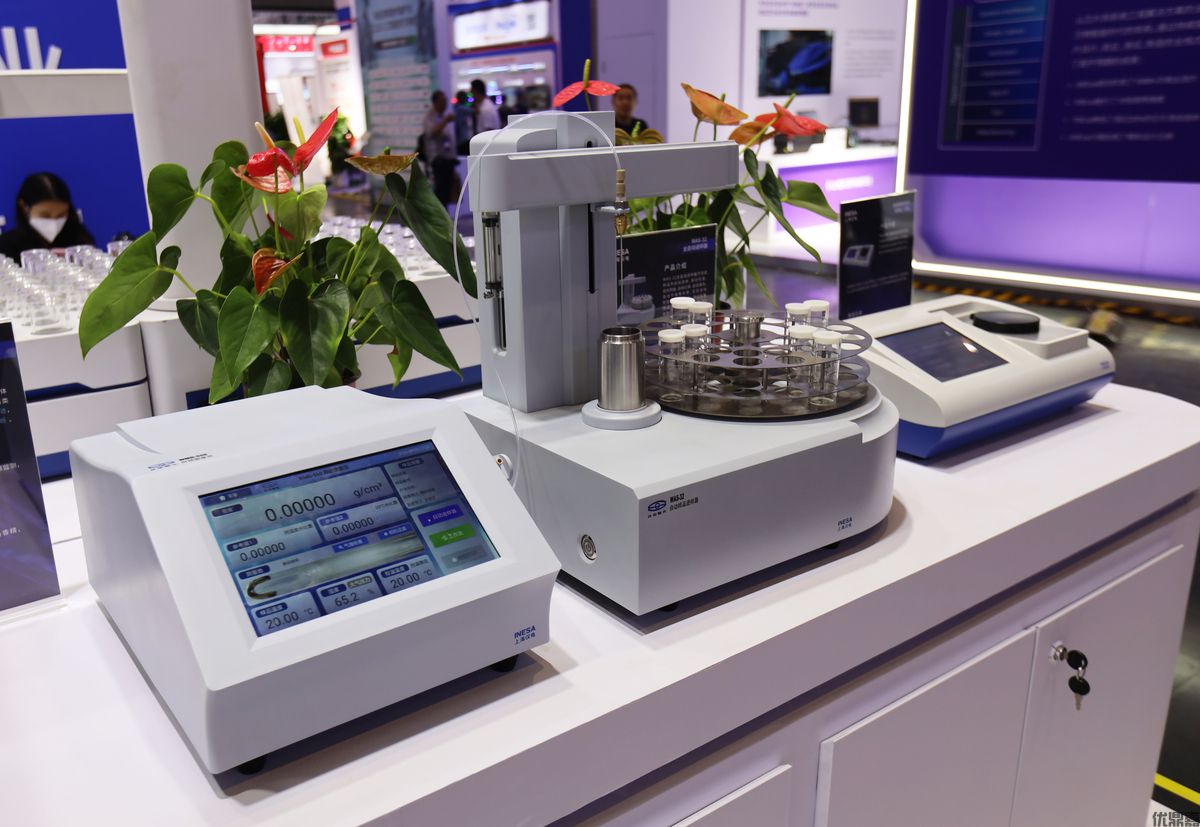 气质联用仪进口代理:科研生产的得力助手